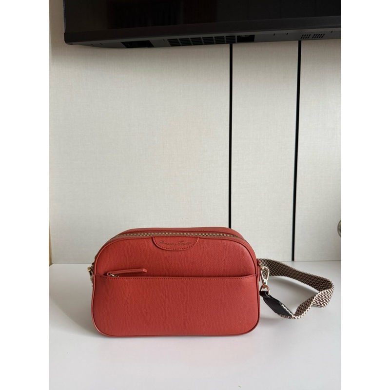 Samantha Thavasa Preloved Sling Bag Tas Wanita Selempang