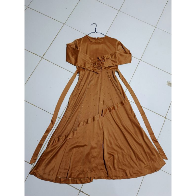 Preloved Dress/ Bridesmaid/ Tule