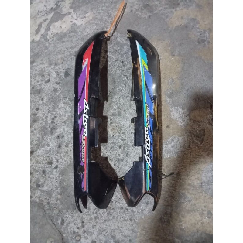 Cover body belakang kanan kiri Honda Astrea Grand Bulus 93 original copotan motor murah ori