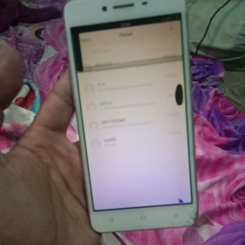 hp oppo a37f minus lcd sisa nya aman