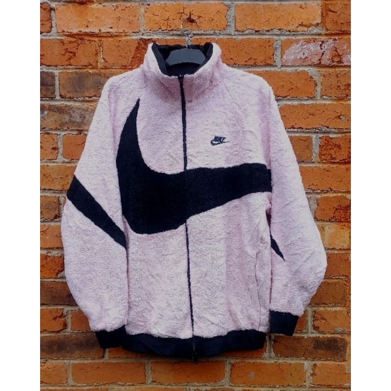 NIKE BIG SWOOSH SHERPA REVERSIBLE