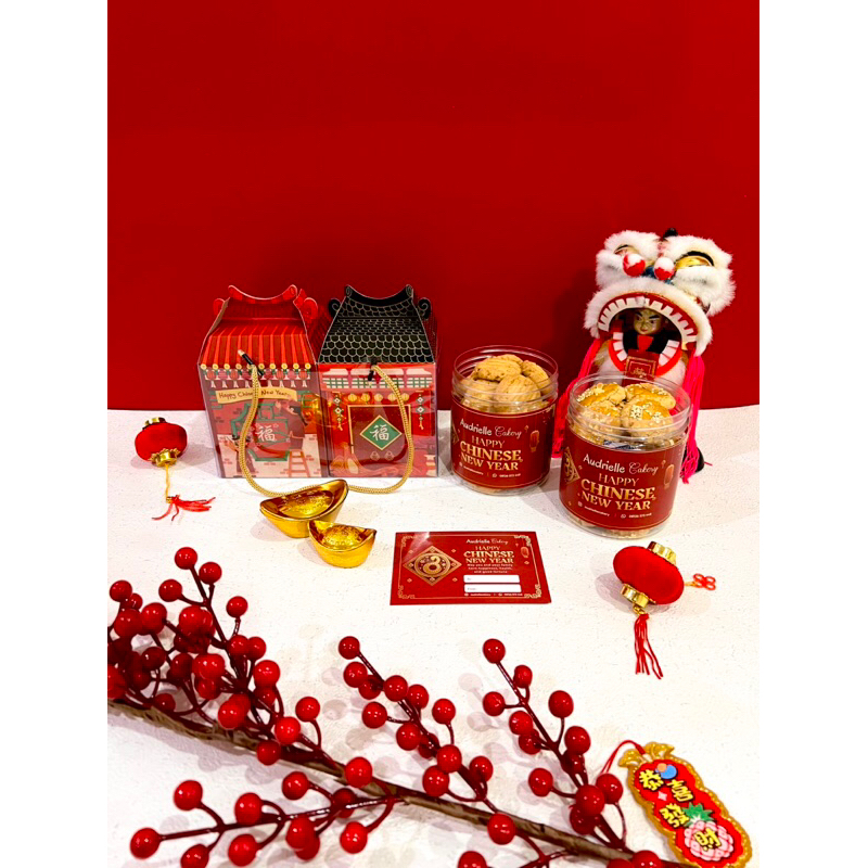 

DOUBLE Hampers Imlek Chinese New Year Kue Kering Bingkisan Cookies