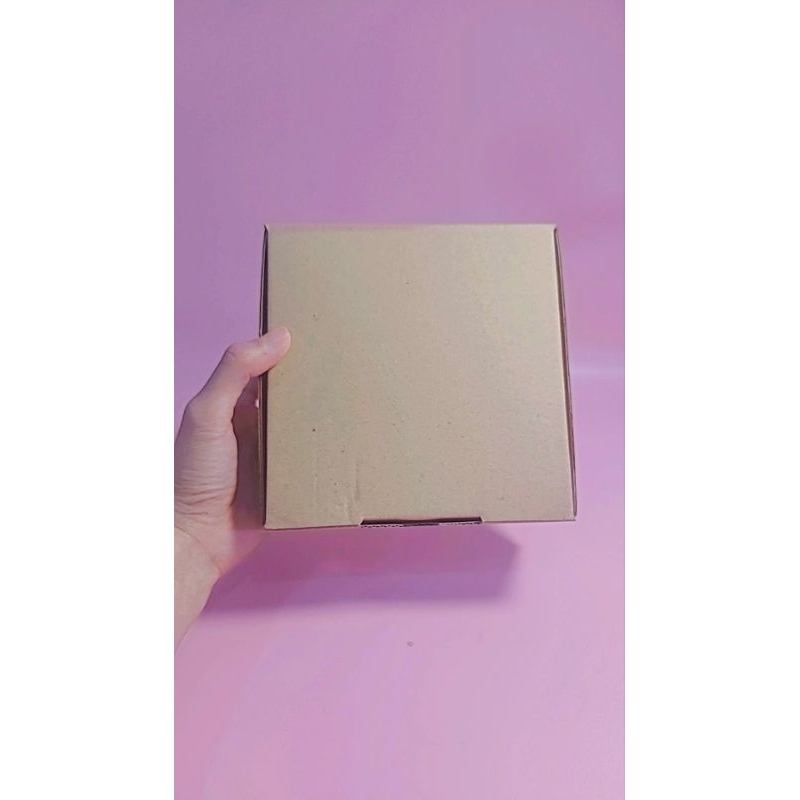 

KARDUS CORRUGATED 15 × 15 × 5 cm DIECUT | Dus Box Packing Kotak Karton Souvenir Pizza Snack