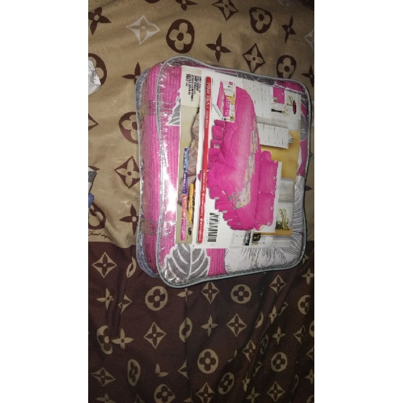 sprei my love rumbai topi