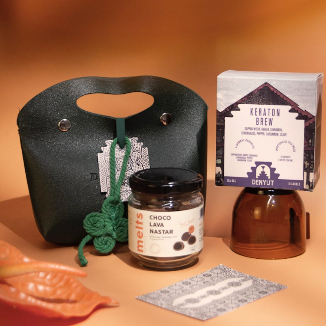 

Jogja Tea and Cookies Pouch Denyut | Giftset | Hampers