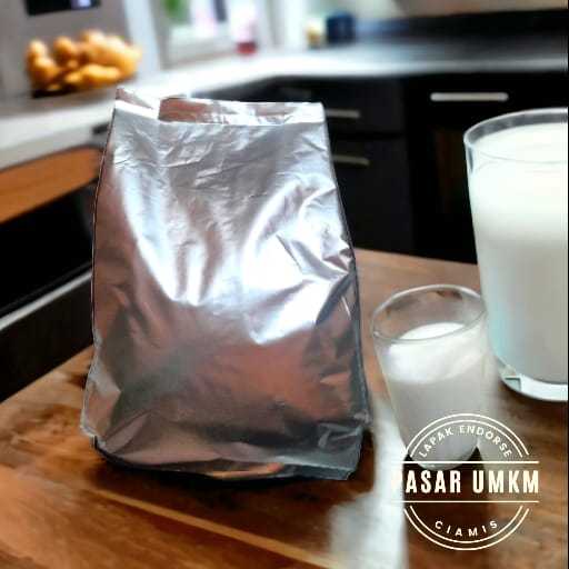 

SINGKAL - Susu Kambing Etawa Bubuk Premium Varian Original Plus Kemasan 1 Kg