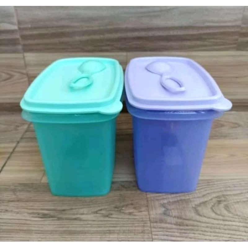 Season saver Tupperware