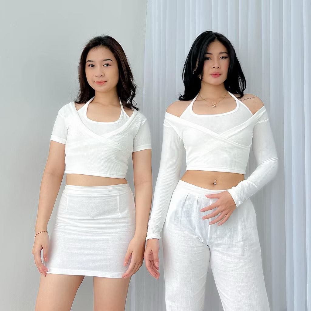 Atasan Crop Wanita Lengan Panjang