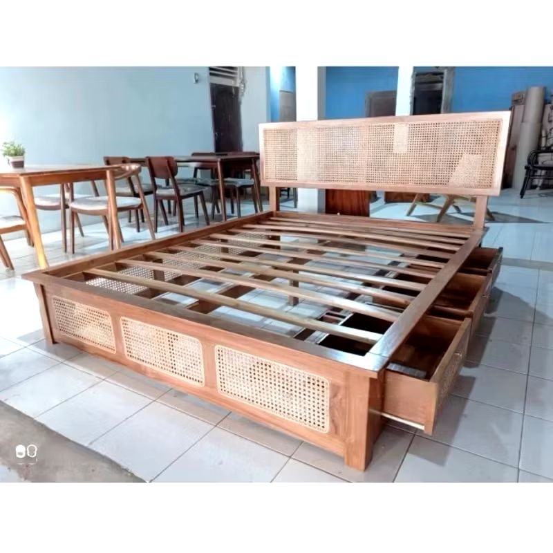dipan rotan jati laci 3 dipan tempat tidur kayu jati dipan laci jati dipan rotan jati minimalis
