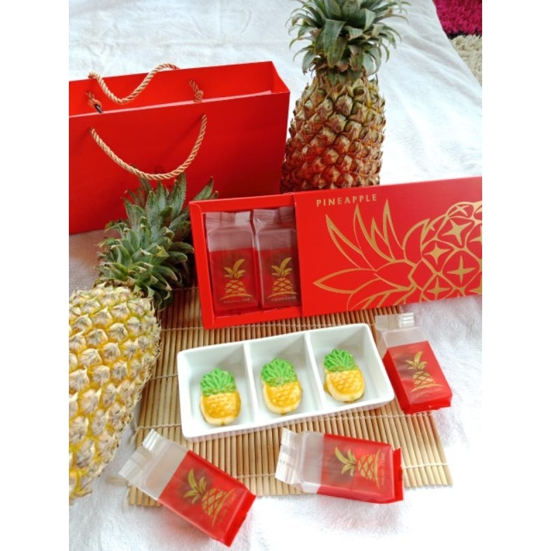 

Hampers Nastar Taiwan Premium