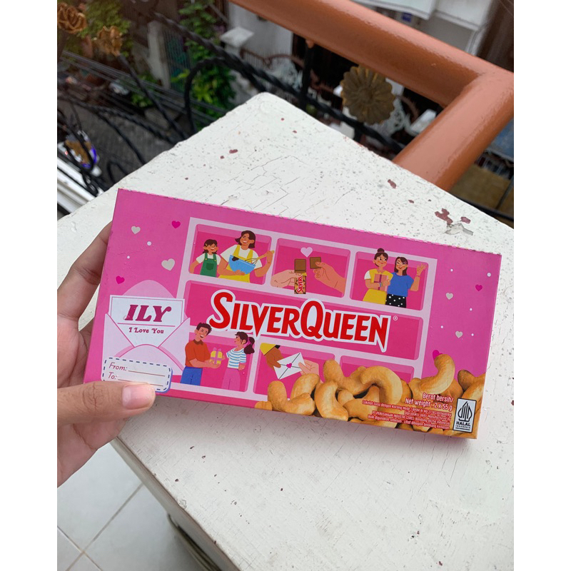 

Silverqueen Cashew kemasan 55gr (isi2) // ILY SilverQueen I Love You