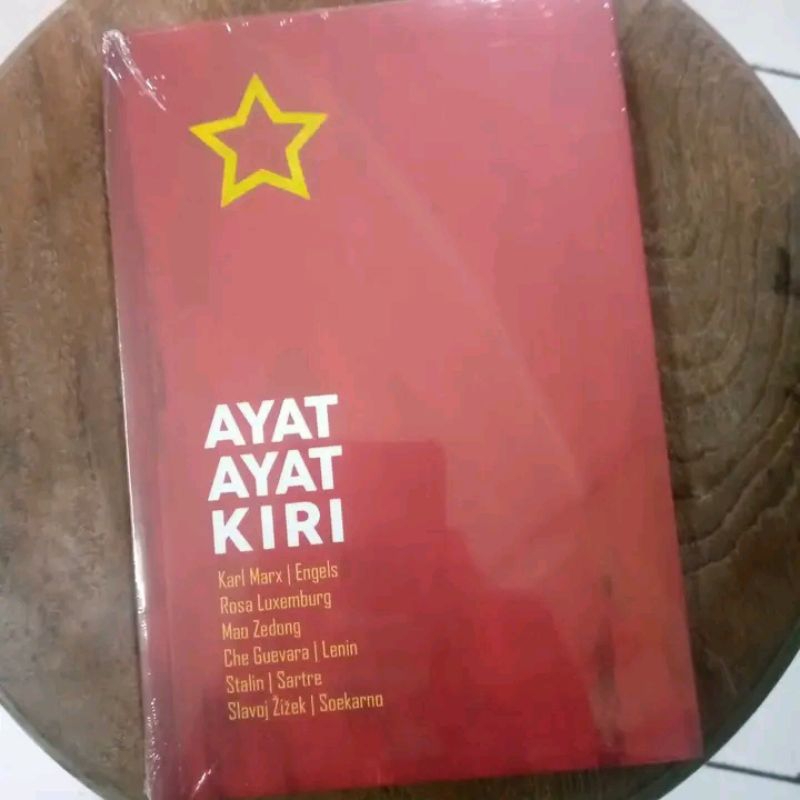Ayat Kiri - Karl Marx & Engels Rosa Luxemburg Mao Zedong Che Guevara Lenin Stalin Sartre