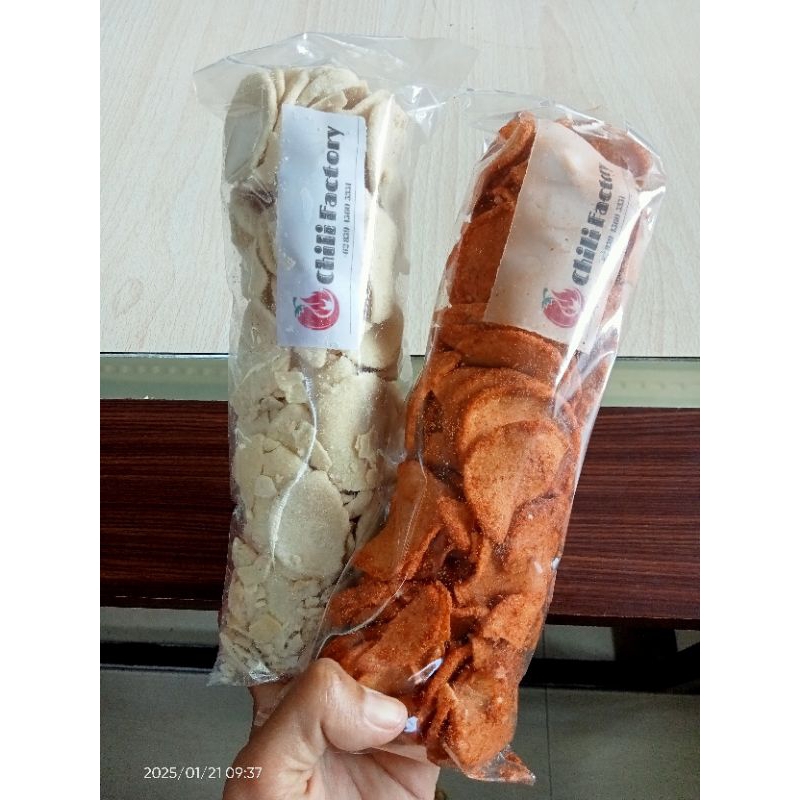 

Kripik iteng pedas dan ori chili factory