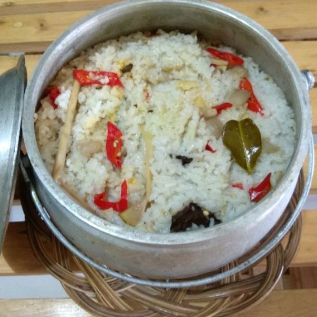 

NASI LIWET 200G