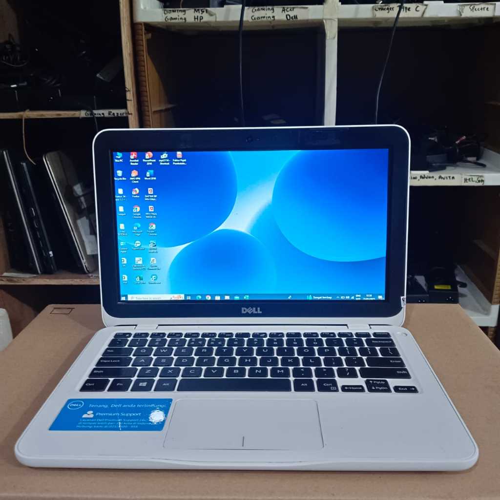 Dell Inspiron P24T, AMD A9-9420e,4/500 HDD, White