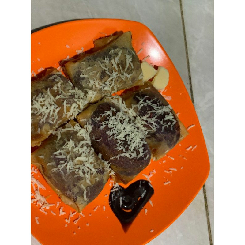 

Lumpia Ubi Ungu