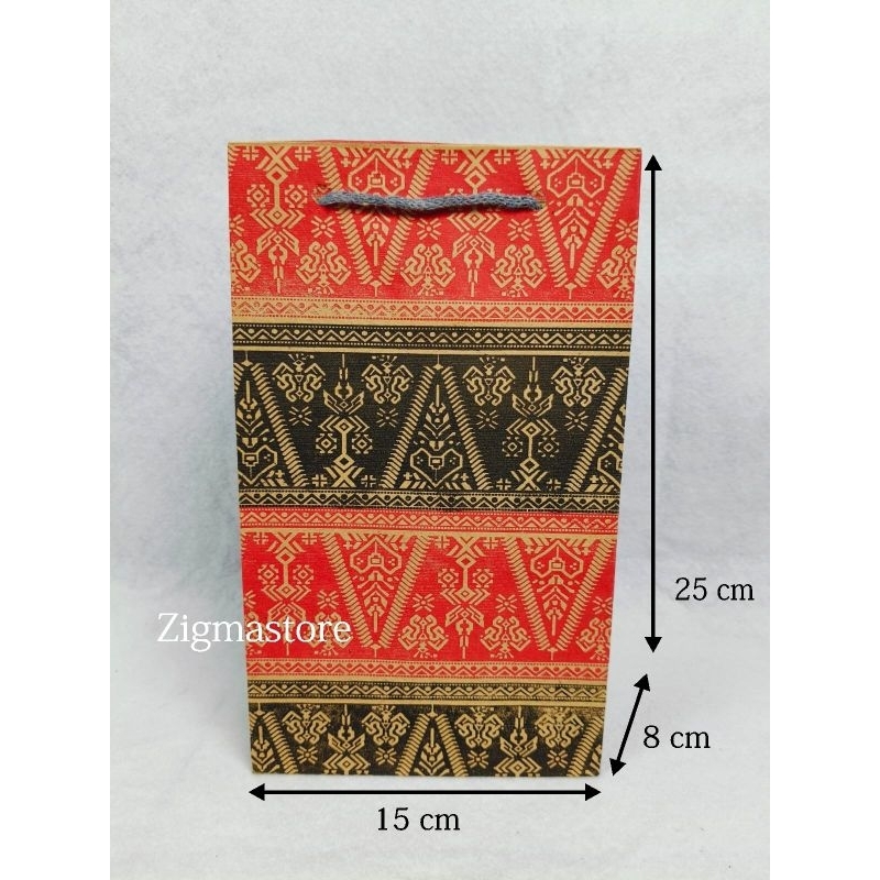 

Paperbag Wafer Motif Songket / Tas Kertas Wafer Songket (15x8x25)