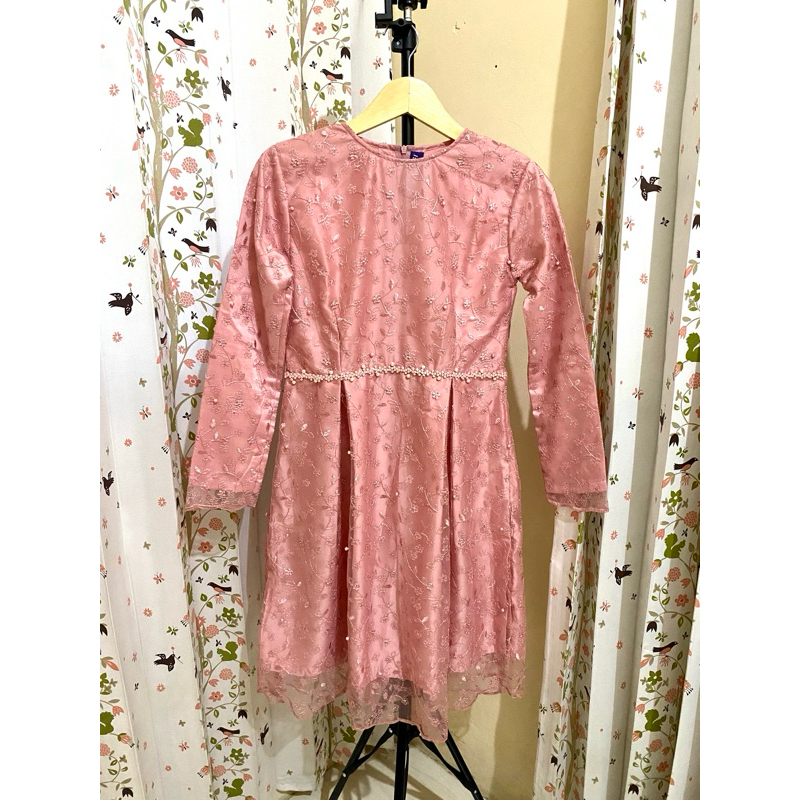 preloved kebaya izara batik dusty pink