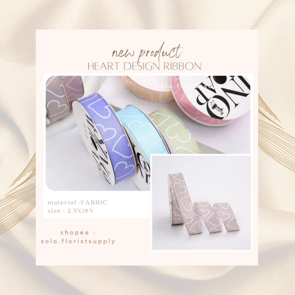 

1ROLL HEART DESIGN IMPORT RIBBON KOREAN RIBBON IMPORT MOTIF GARIS UJUNG PITA PREMIUM LEBAR 2.6CM PREMIUM PITA KADO GIFT BOUQUET DEKORASI PITA ORGANDI TRANSPARAN UJUNG MOTIF GARIS PITA KAIN TILE TRANSPARAN PITA KADO HIAS PER METER CRAFT KERAJINAN TANGAN