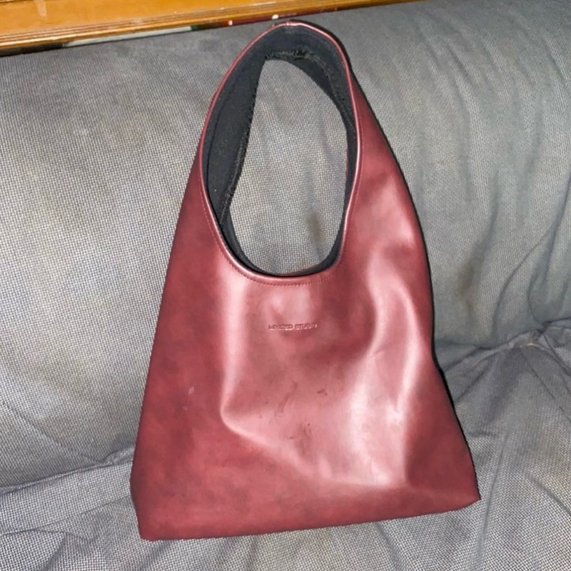 Limited Studio Cloud Bag (Dove Red Wine)