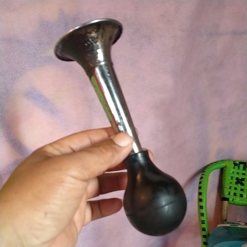 trompet asesoris sepeda onthel