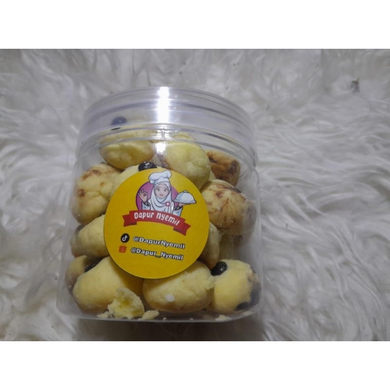 

Kue kering isi coklat Dapur Nyemil