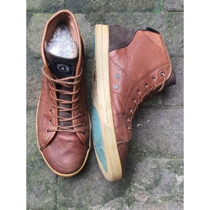 Sepatu Gaastra Full Leather