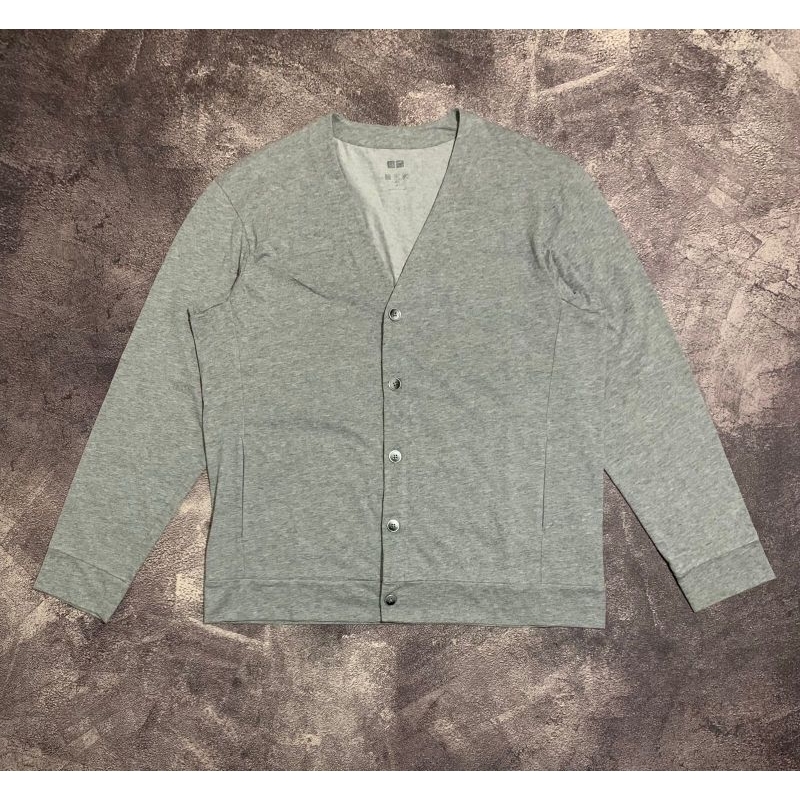 Cardigan Uniqlo AIRism