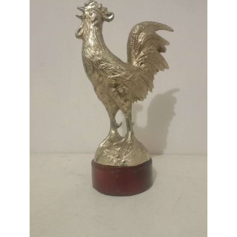 patung ayam jago hiasan rumah bagus bahan kuningan tebal asli mix kayu