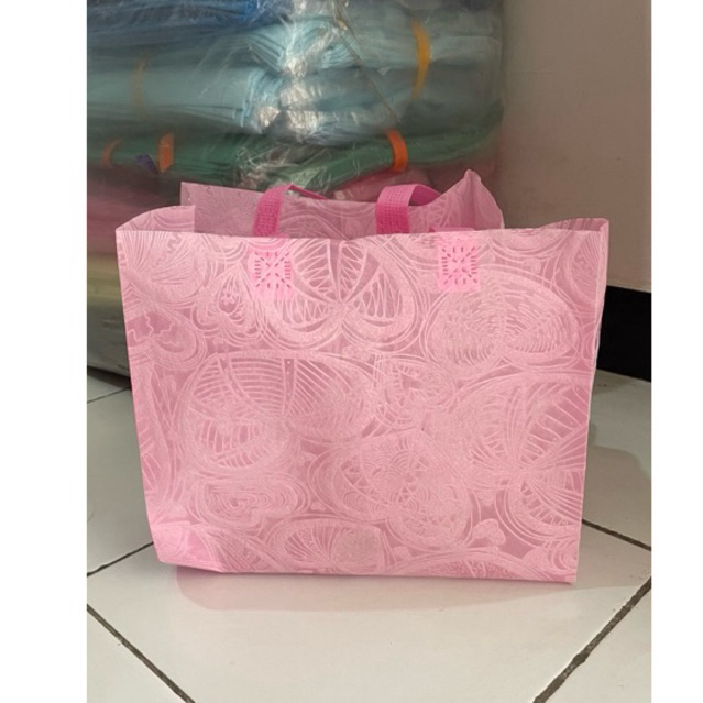 

goodie bag 4028 kotak 24 spunbond syukuran hantaran