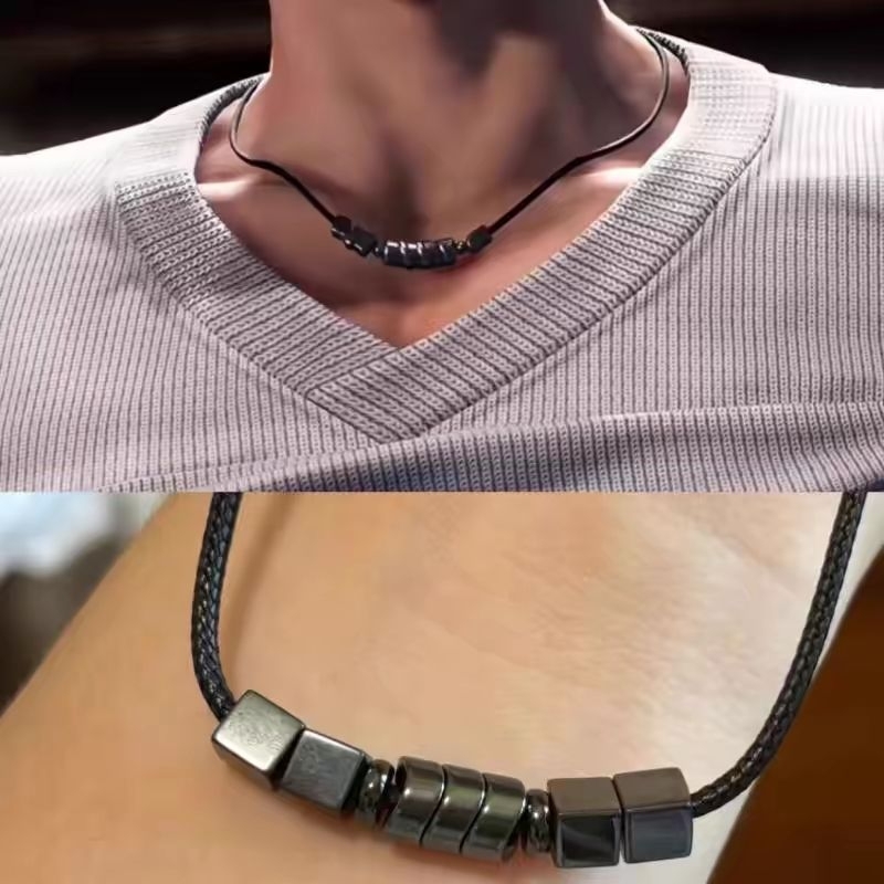 LAST STOK SYLUS Love and Deepspace Unrestrained necklace