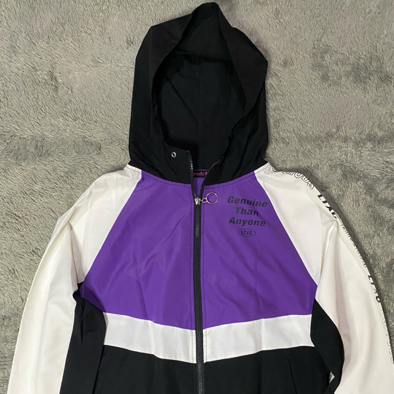 Jacket Colorblock LoveToxic VTG (Preloved)