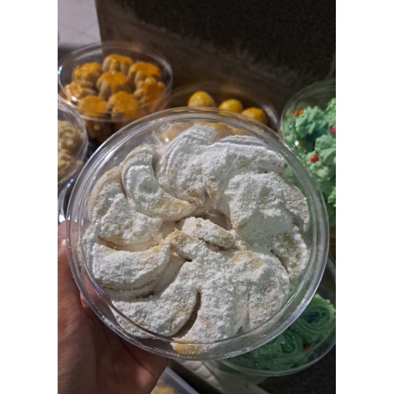 

Kue salju | kue lebaran |suguhan hari raya, kue kering