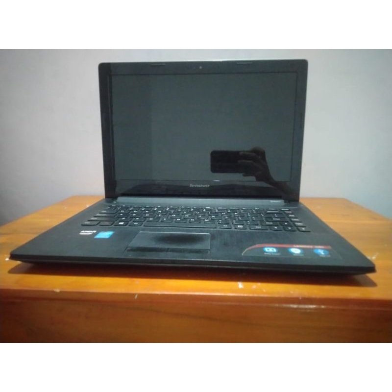 Laptop Lenovo G40-80 Amd A8-6410 Core i5 RAM 4GB/HDD 500GB Amd Radeon R5 Grapic Gaming , Editing Des