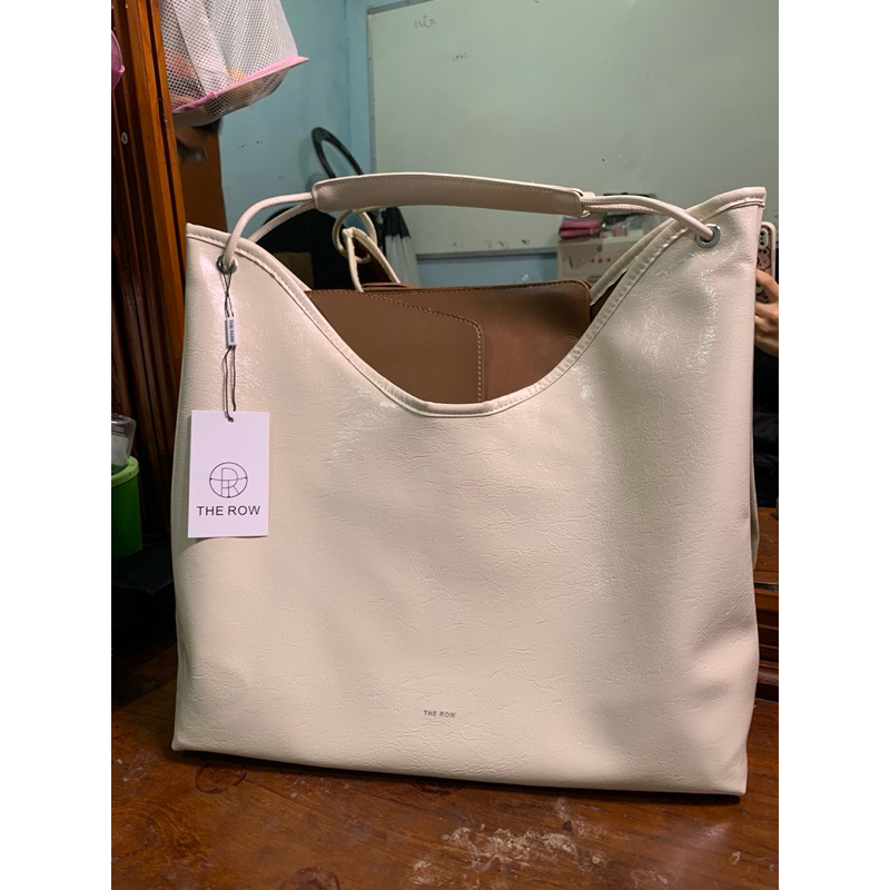 THE ROW TOTTE BAG NEW