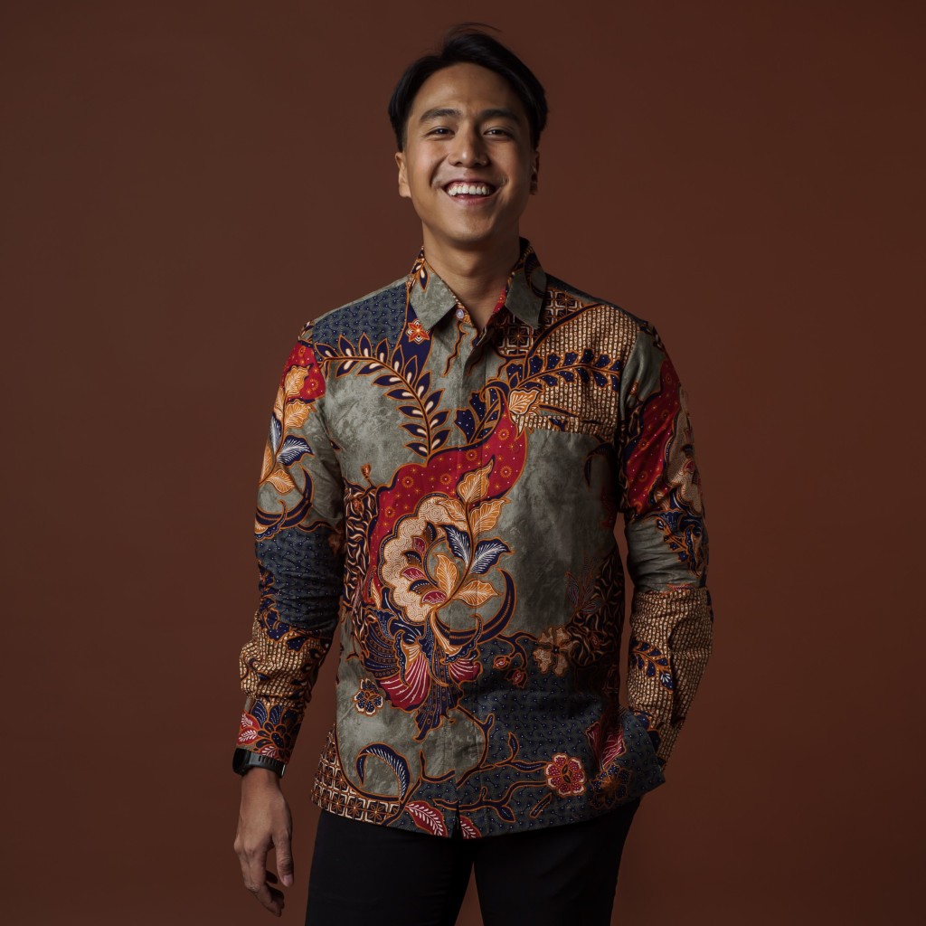 Mandalas Kharis - Kemeja Batik Pria Lengan Panjang