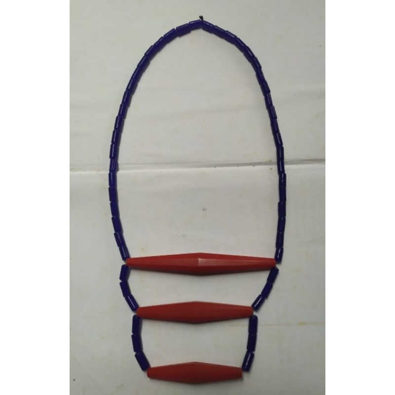 Kalung Lilis Lamiang