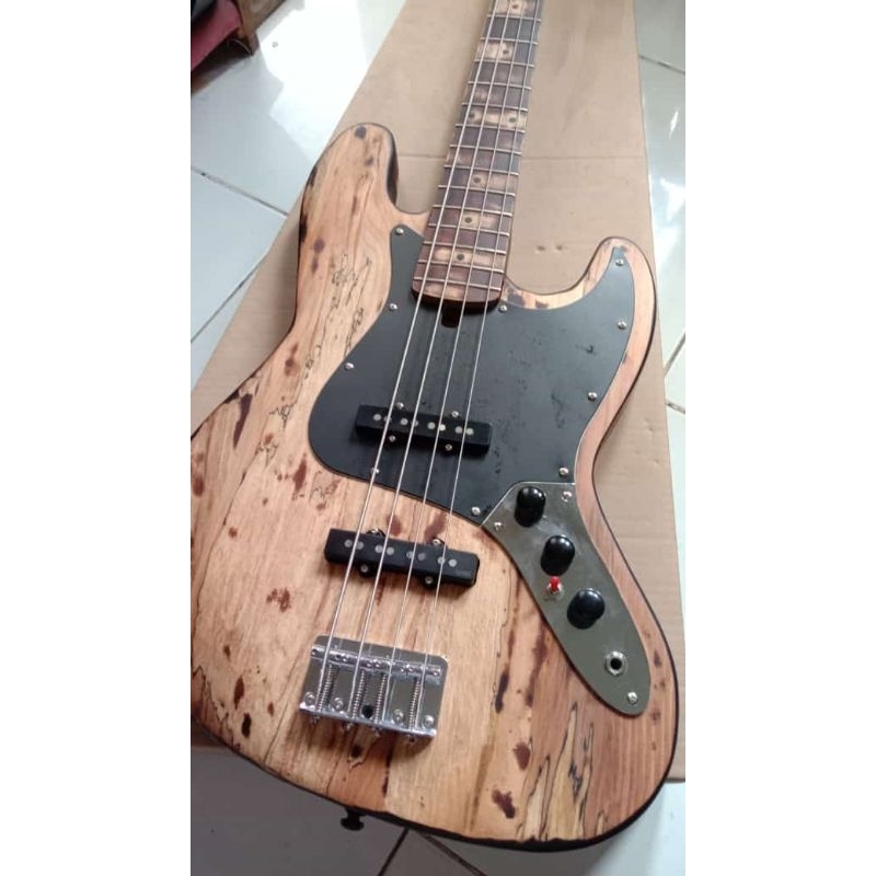 Bass Fender Jazz Bass Relic Custom New
