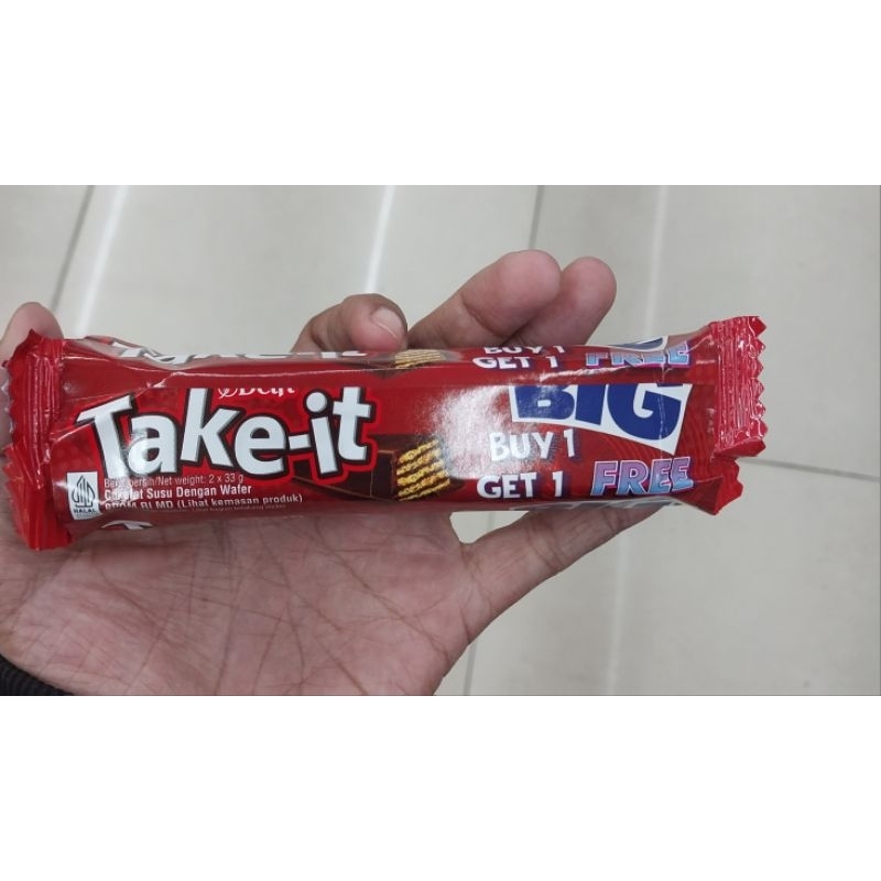 

DELFI TAKE IT BIG COKLAT SUSU DENGAN WAFER ISI 2