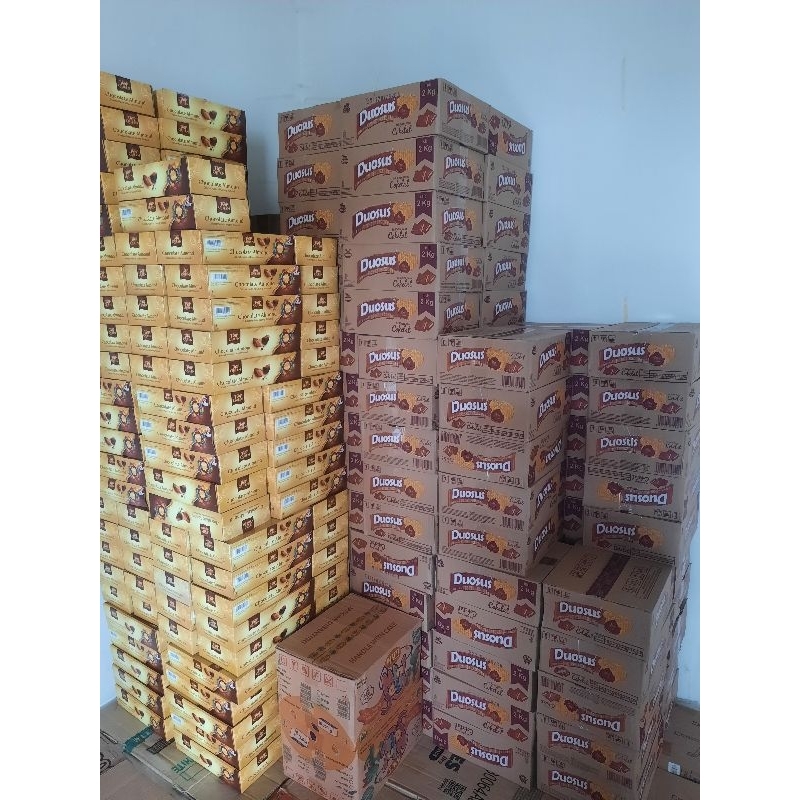 

Coklat Almond Top Queen