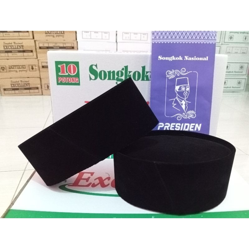 PECI SONGKOK POLOS HITAM PRESIDEN