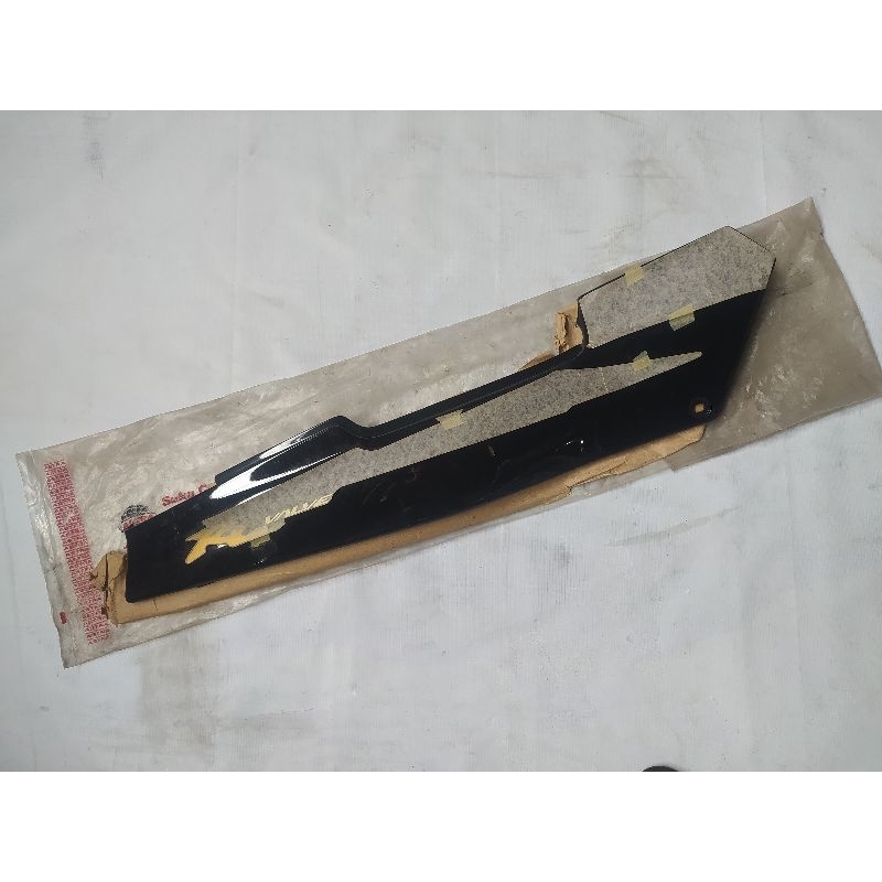 Cover Body Honda NSR R kanan set stiker Original nos astra