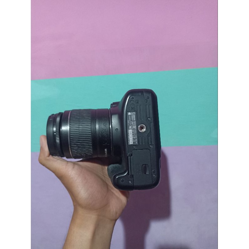 Kamera Second Canon 1300D+Lensa Kit 18-55 Lcd Vignet