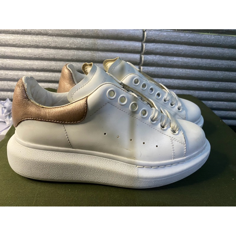 SEPATU ALEXANDER MCQUEEN SIZE 36 SECOND