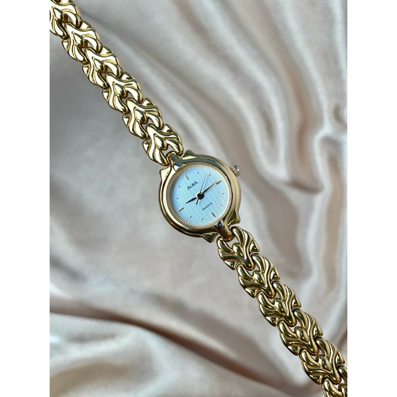 [SOLD] jam alba gold ladies vintage watch