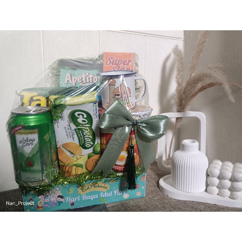 

Parcel Ekonomis / Parcel Lebaran / Parcel Anak