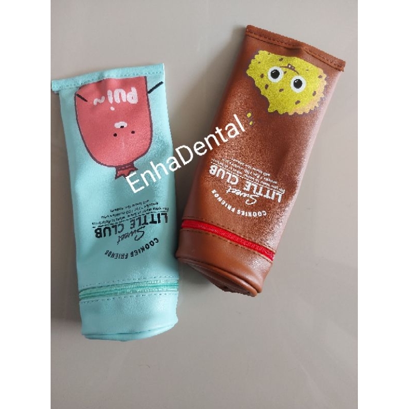 

Tempat Pensil Lucu Bentuk Pasta Gigi/Souvenir Lucu pasien anak