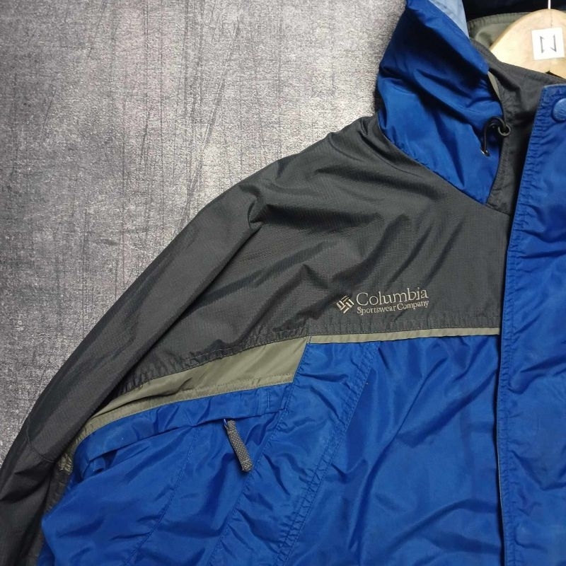 jaket columbia XL Biru
