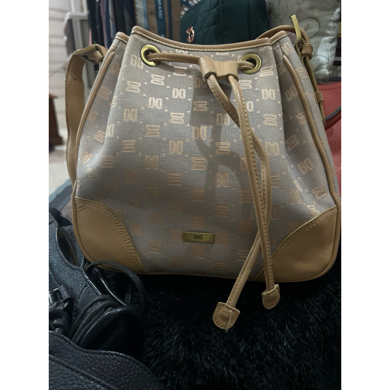 tas serut daks idr 200k