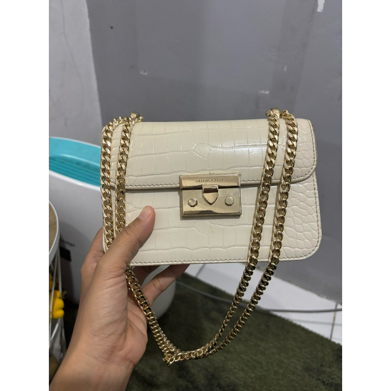 Tas charles n keith dan dompet